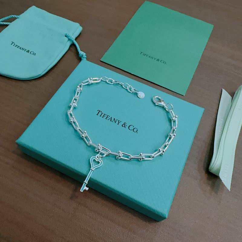 Tiffany bracelet 10yxx229